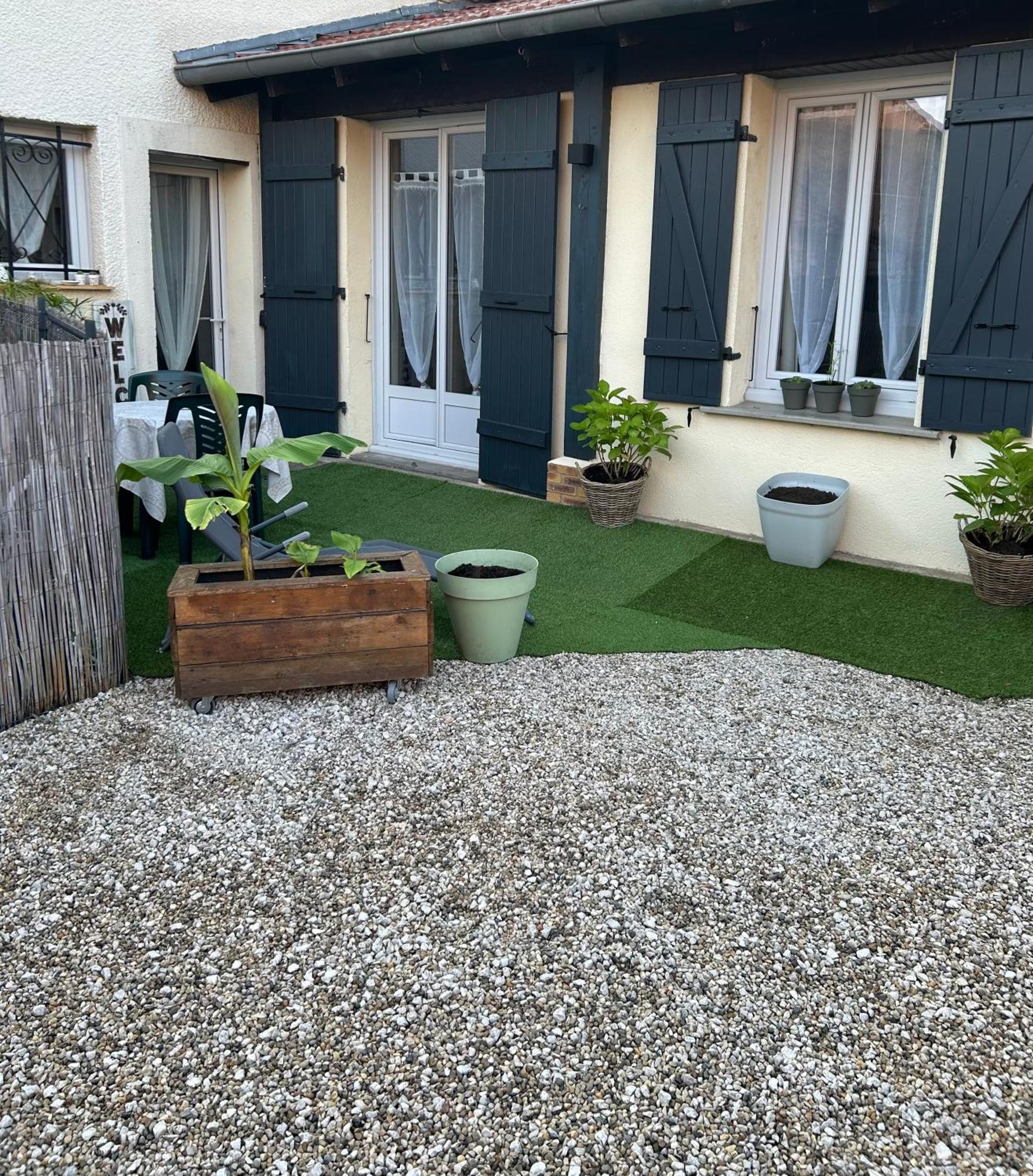 La Balade Saint-Aubin (Jura) Exterior foto